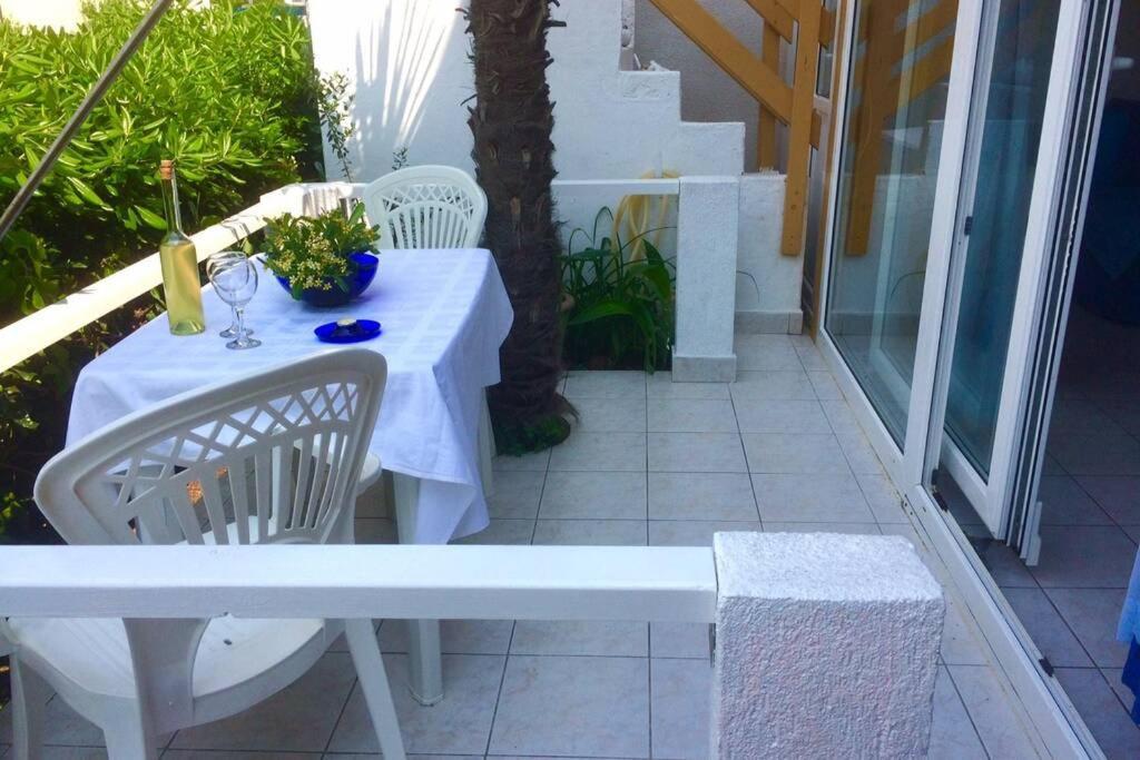 Villa Marga Jelsa  Exteriör bild